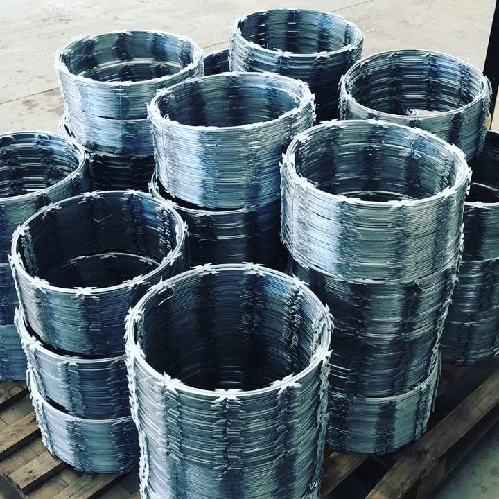 Concertina galvanizada reforçada — Concertina Telhas Brasil